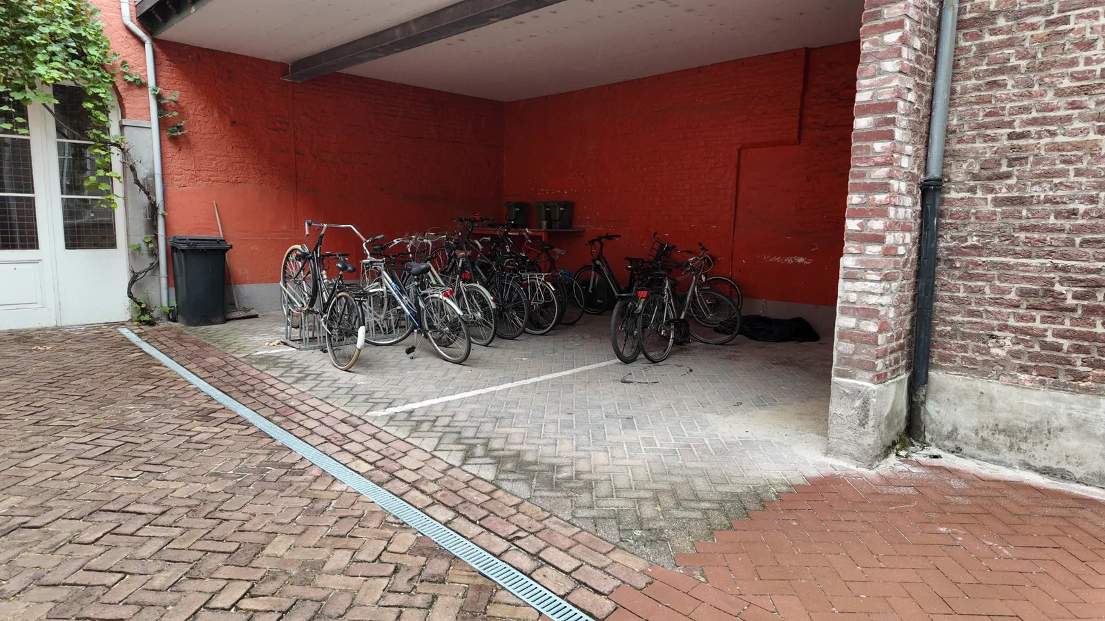 photo 20 of Batterijstraat
